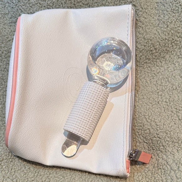 Sephora Other - White Cosmetic Bag with Clear Facial Roller - new!